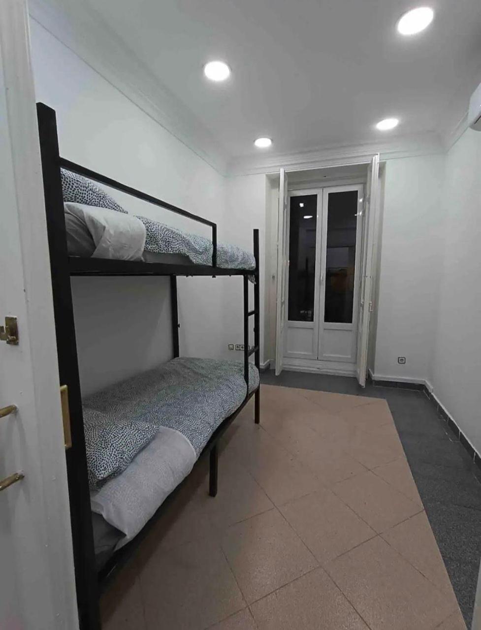 Parsa Residencial House Hotel Madrid Ngoại thất bức ảnh
